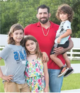 bryan-velasquez-and-family