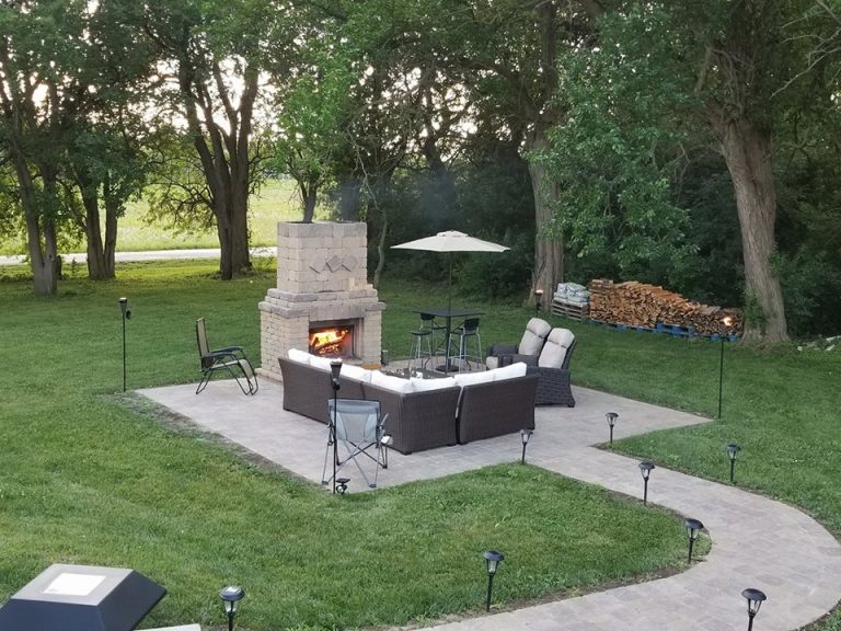 yecina-home-backyard-x