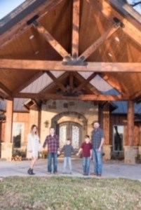kevin-and-family-in-house