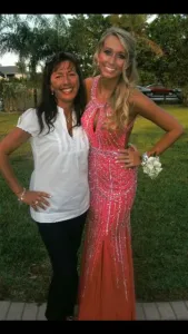 bonnie-and-mom-younger-days