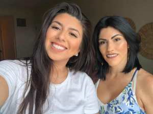 anita-and-her-sister