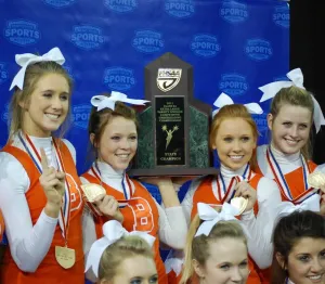 marina-cheer-team