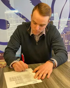ben-signing