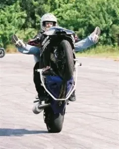 man-doing-stunt man-doing-stunt
