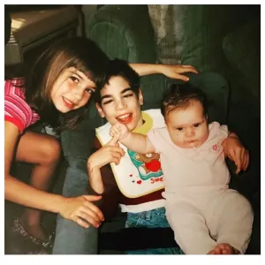 natalie-siblings