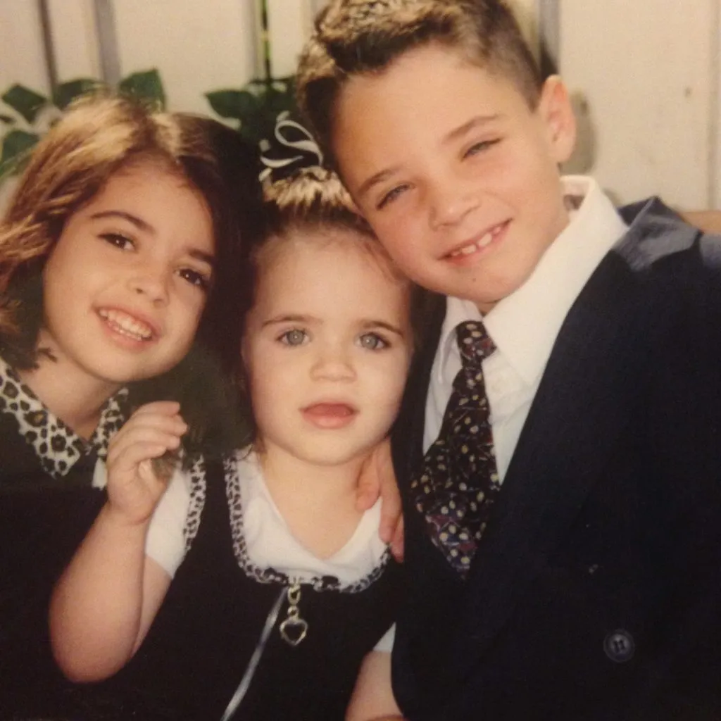 ryan-faulkner-siblings