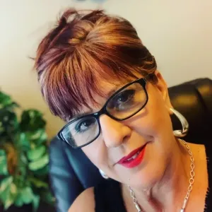 rebecca-face-close-up