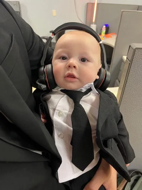 baby-with-headphones